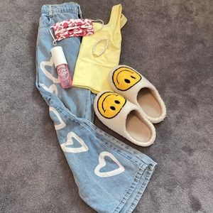 Girls heart jeans! Size 12! (Kids)